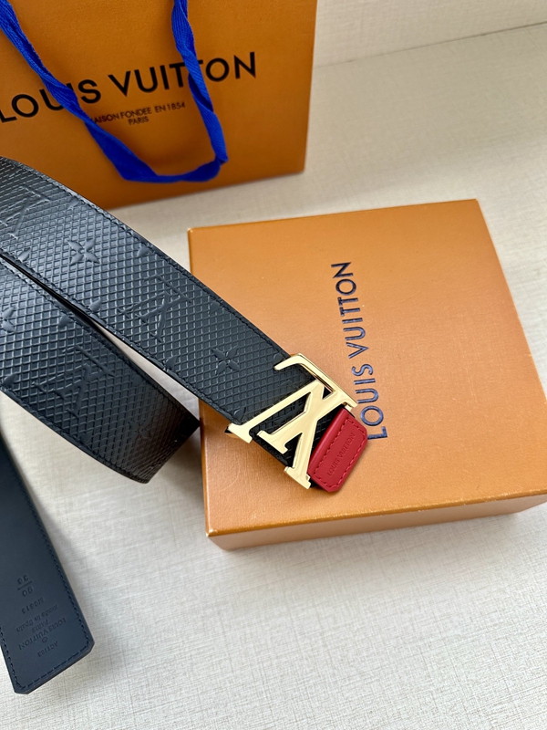 激安ルイヴィトンベルト内部構造